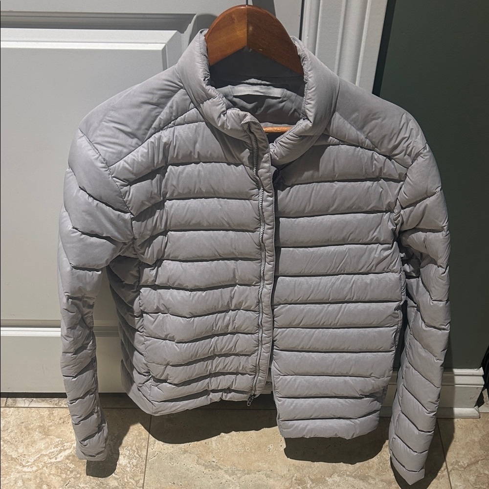 Lululemon Gray Puffer Jacket